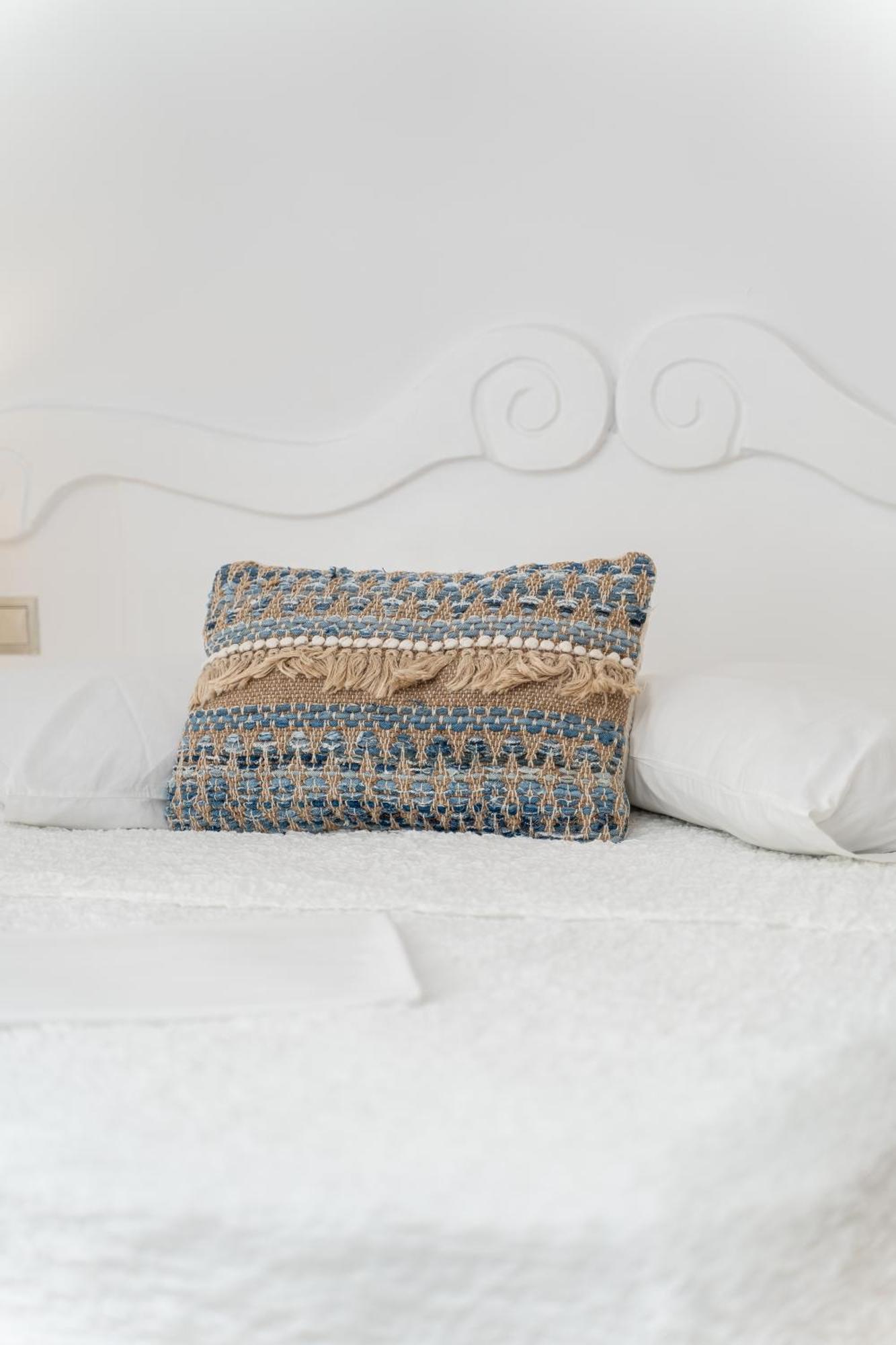 Niriides Boutique Apartments Куфонисия Экстерьер фото