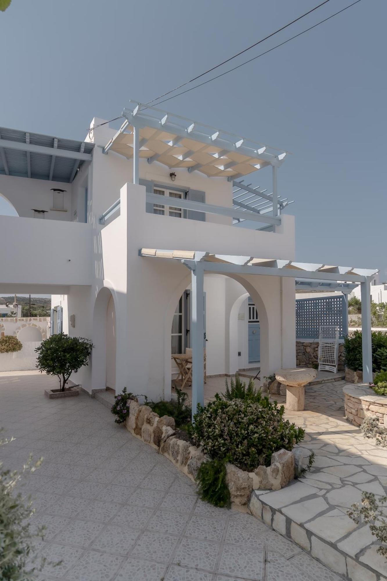 Niriides Boutique Apartments Куфонисия Экстерьер фото